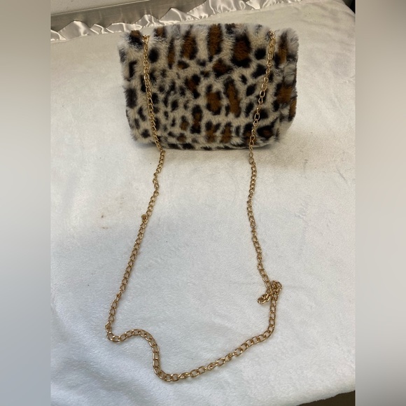Capelli leopard print fur crossbody clutch bag with chain brown/tan - Picture 1 of 10